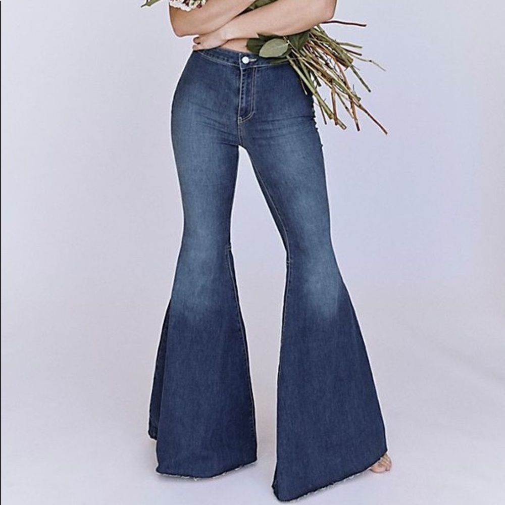 Free People Just Float On Flares size 26